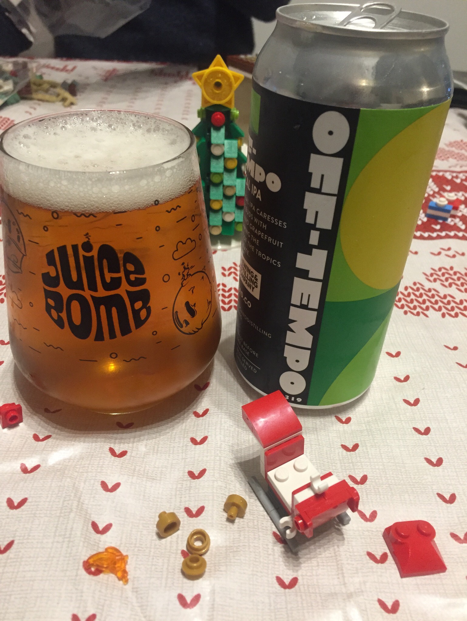 Off Tempo Tropical IPA 0319, England