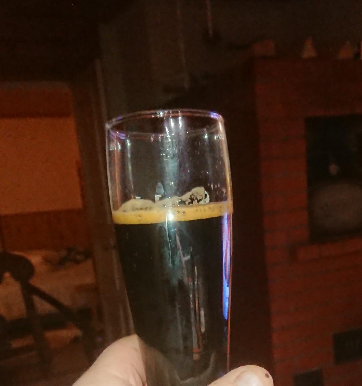 Se Aitoompi Tervainen Savuporter, Finland