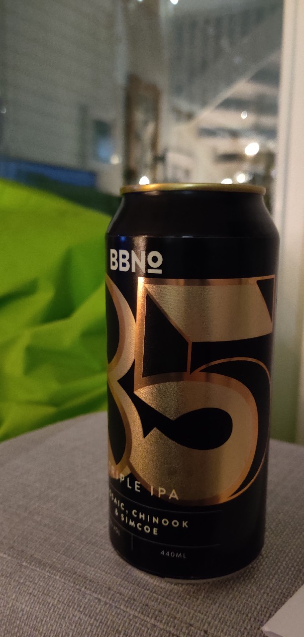 85 Triple IPA - Mosaic, Chinook & Simcoe, England