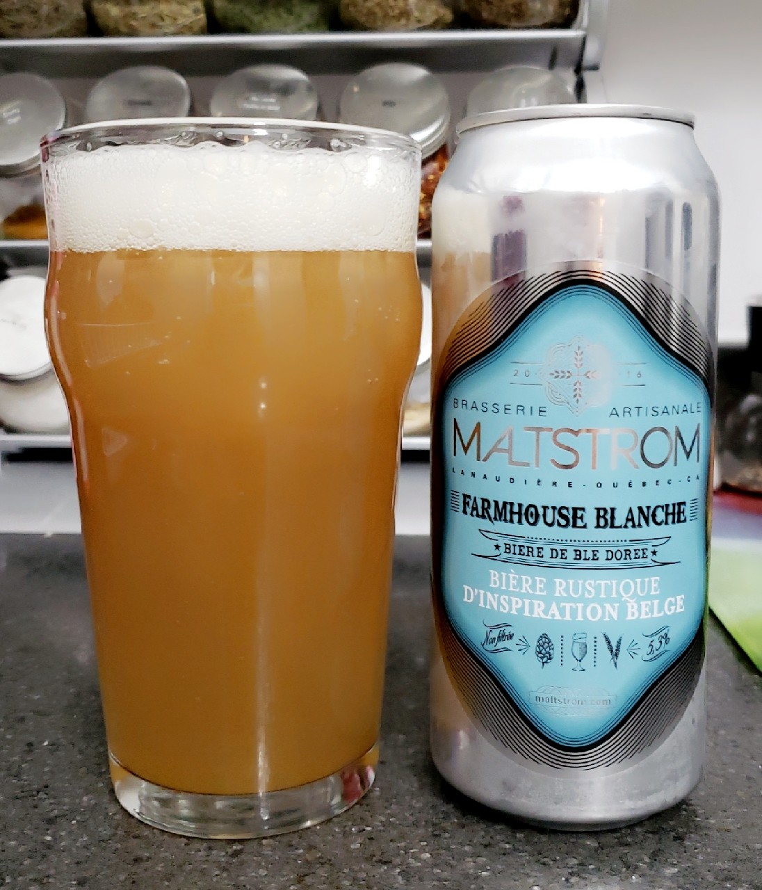 Farmhouse blanche, Canada