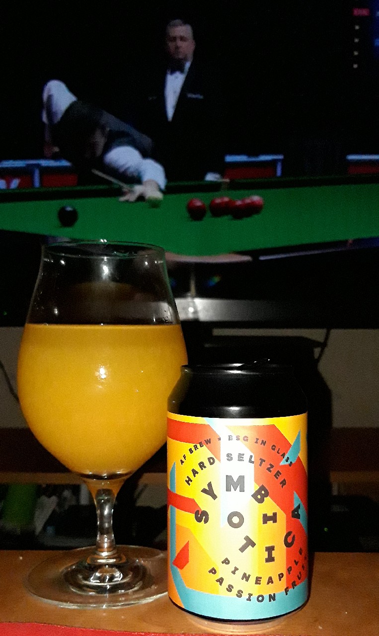 Symbiotica Pineapple Passion Fruit, Russia