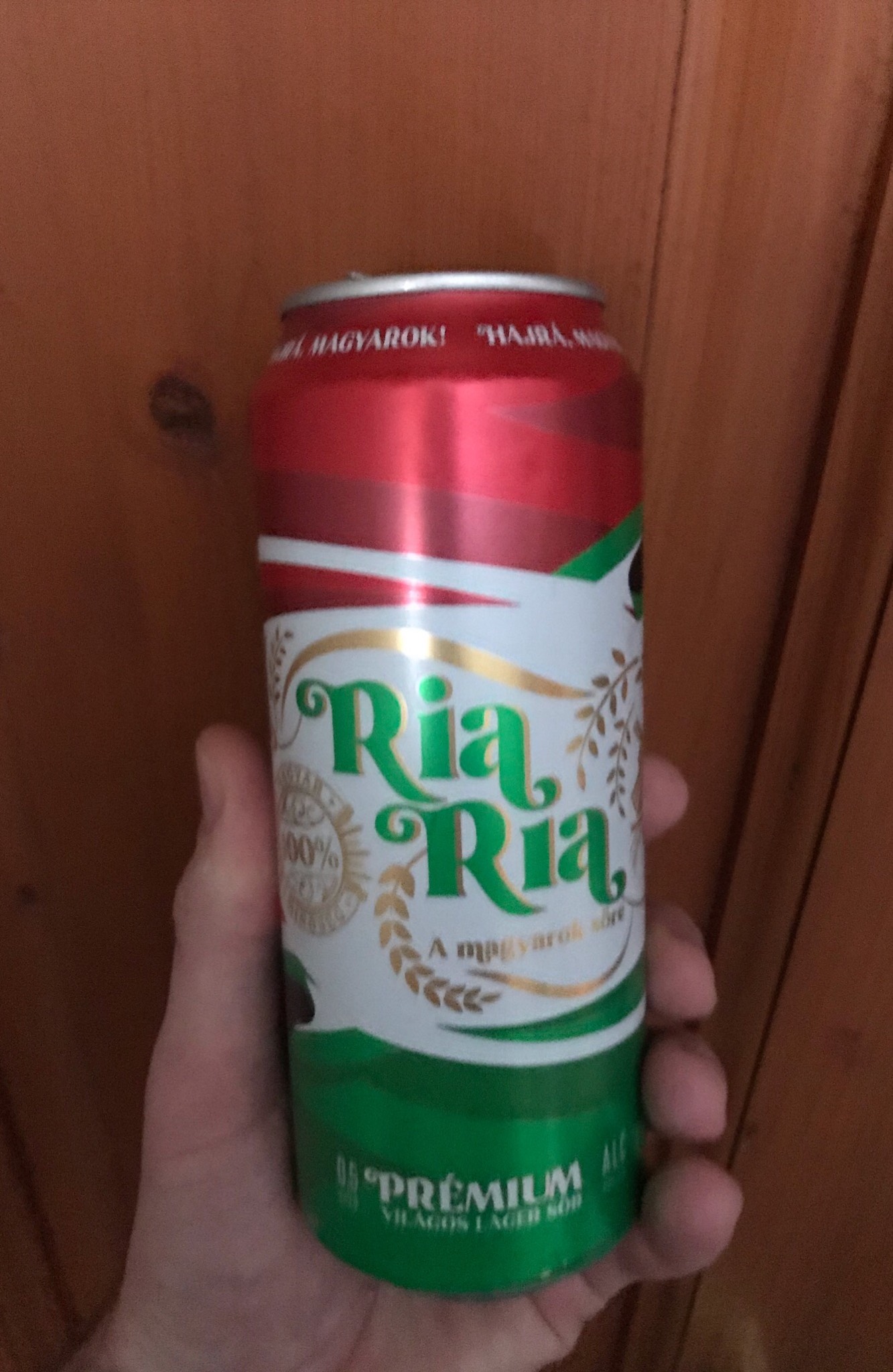 Ria Ria, Hungary