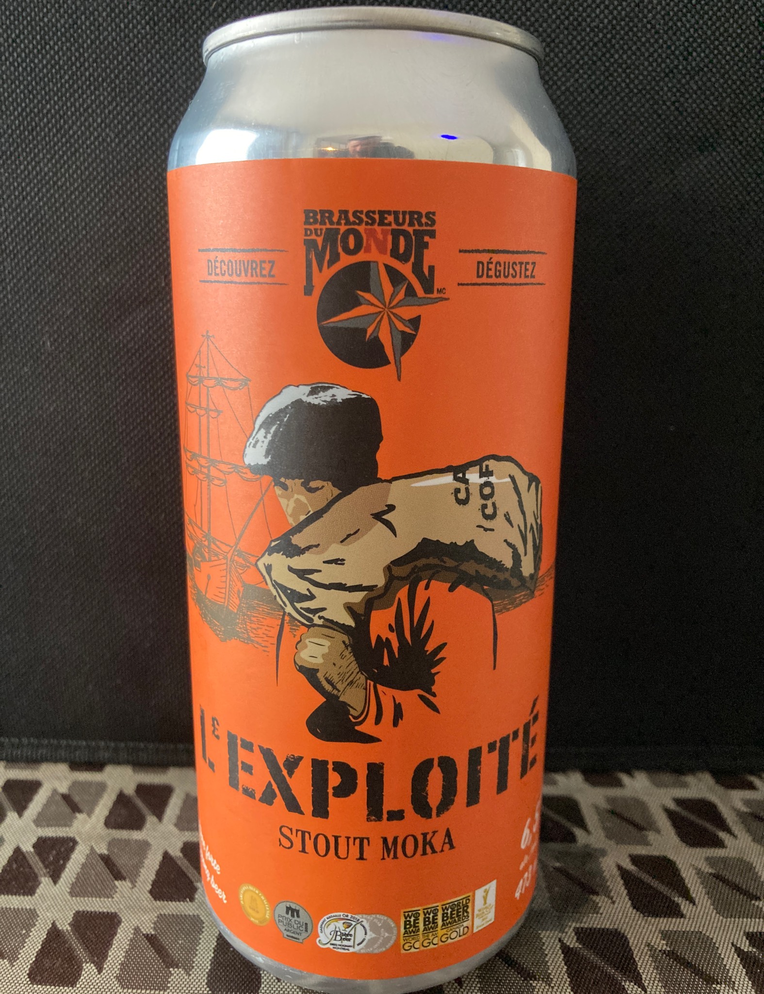 L'Exploité, Canada