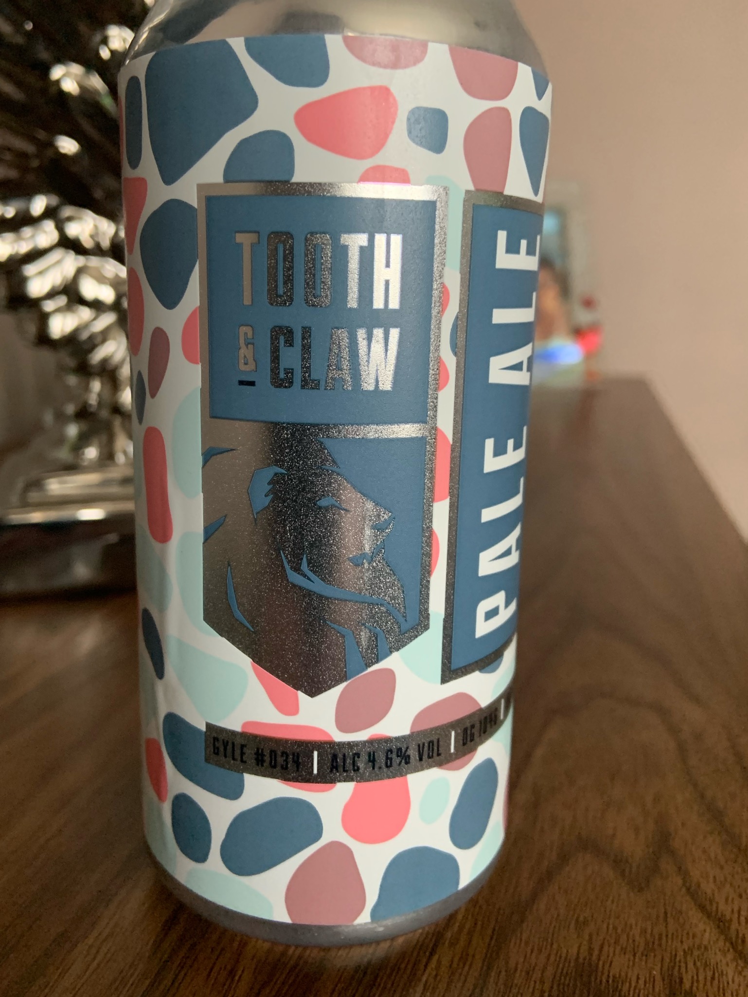 Tooth & Claw Pale Ale, England