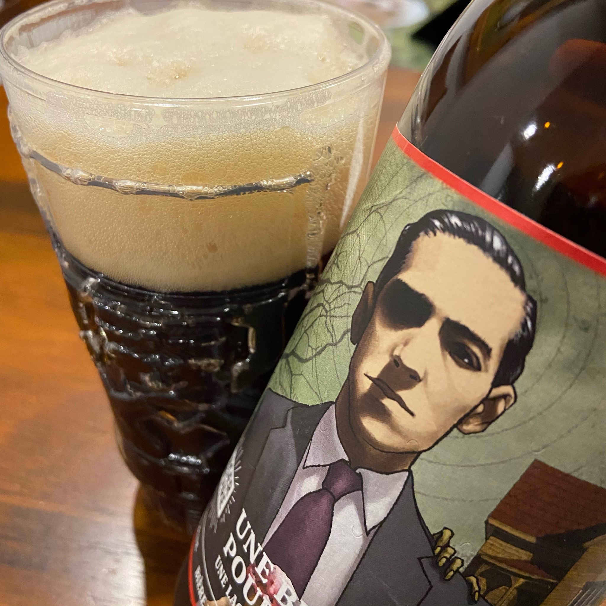 Une Blonde pour Lovecraft, Canada