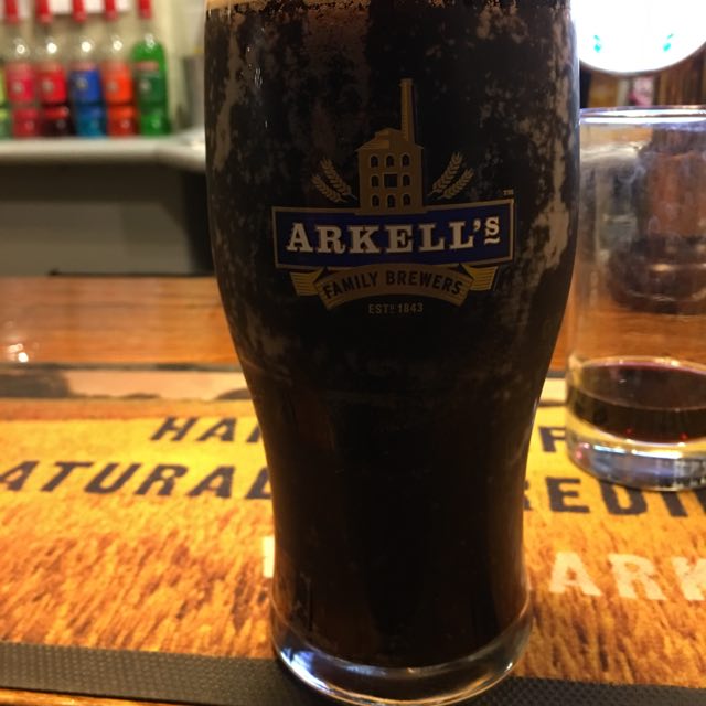 Mustang Black, England