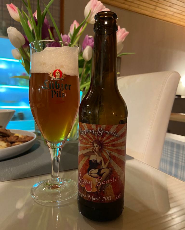 Sassy Scarlet, Finland