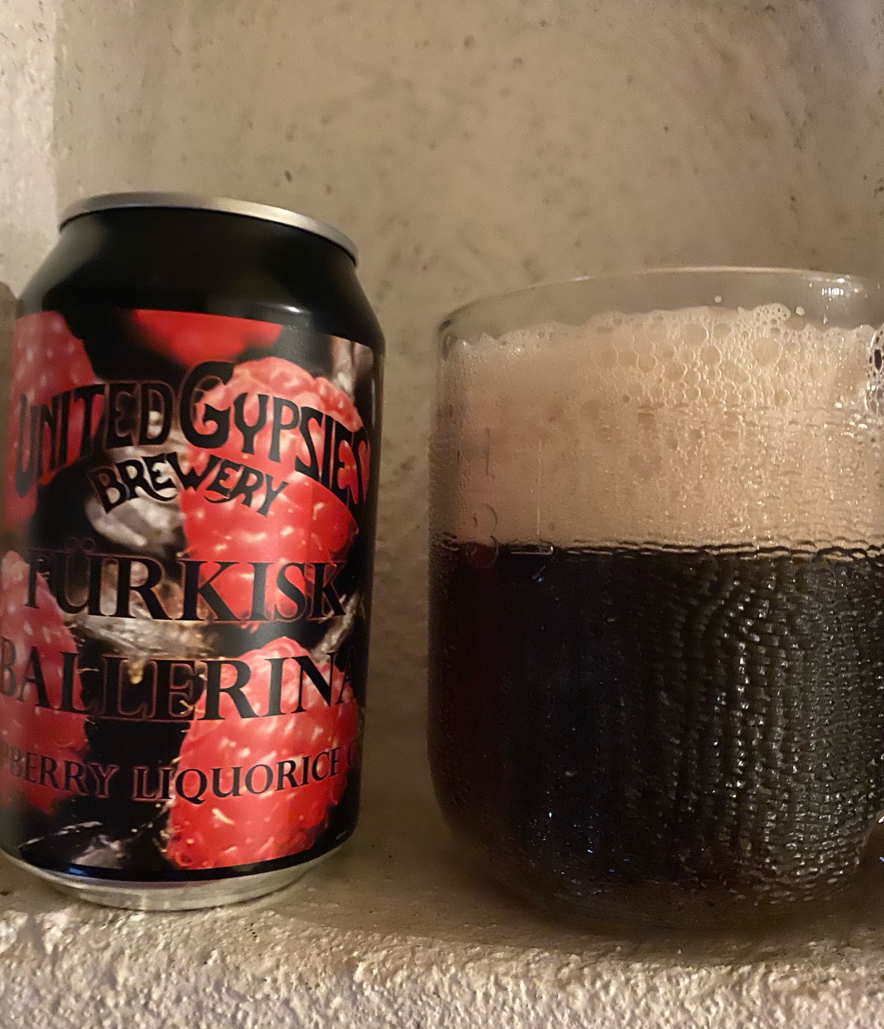 Türkisk Ballerina Raspberry Liquorice Göse, Finland