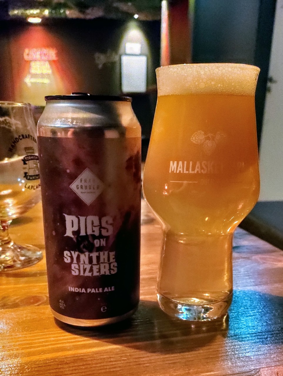 Pigs On SyntheSizers, Germany