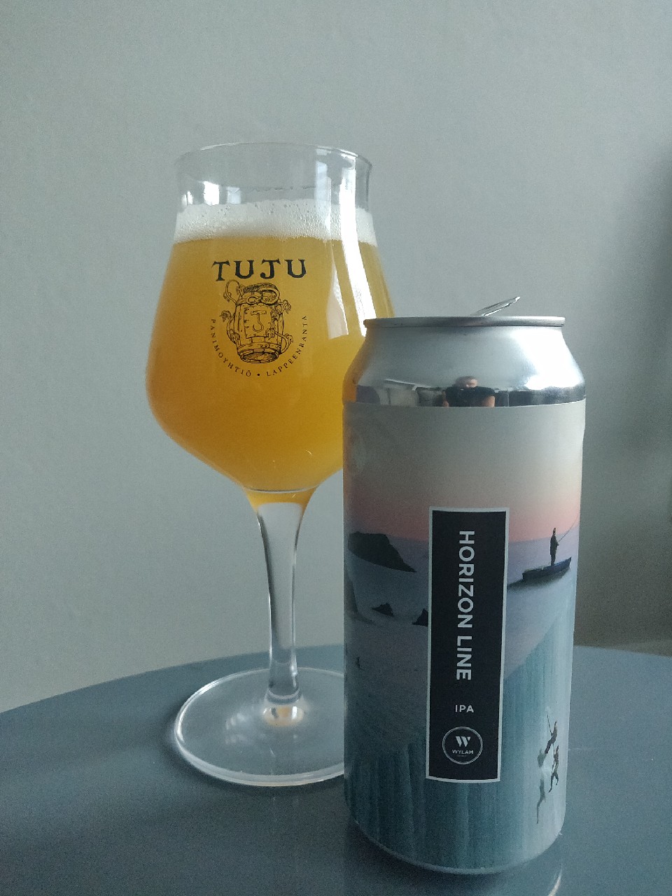 Horizon Line, England