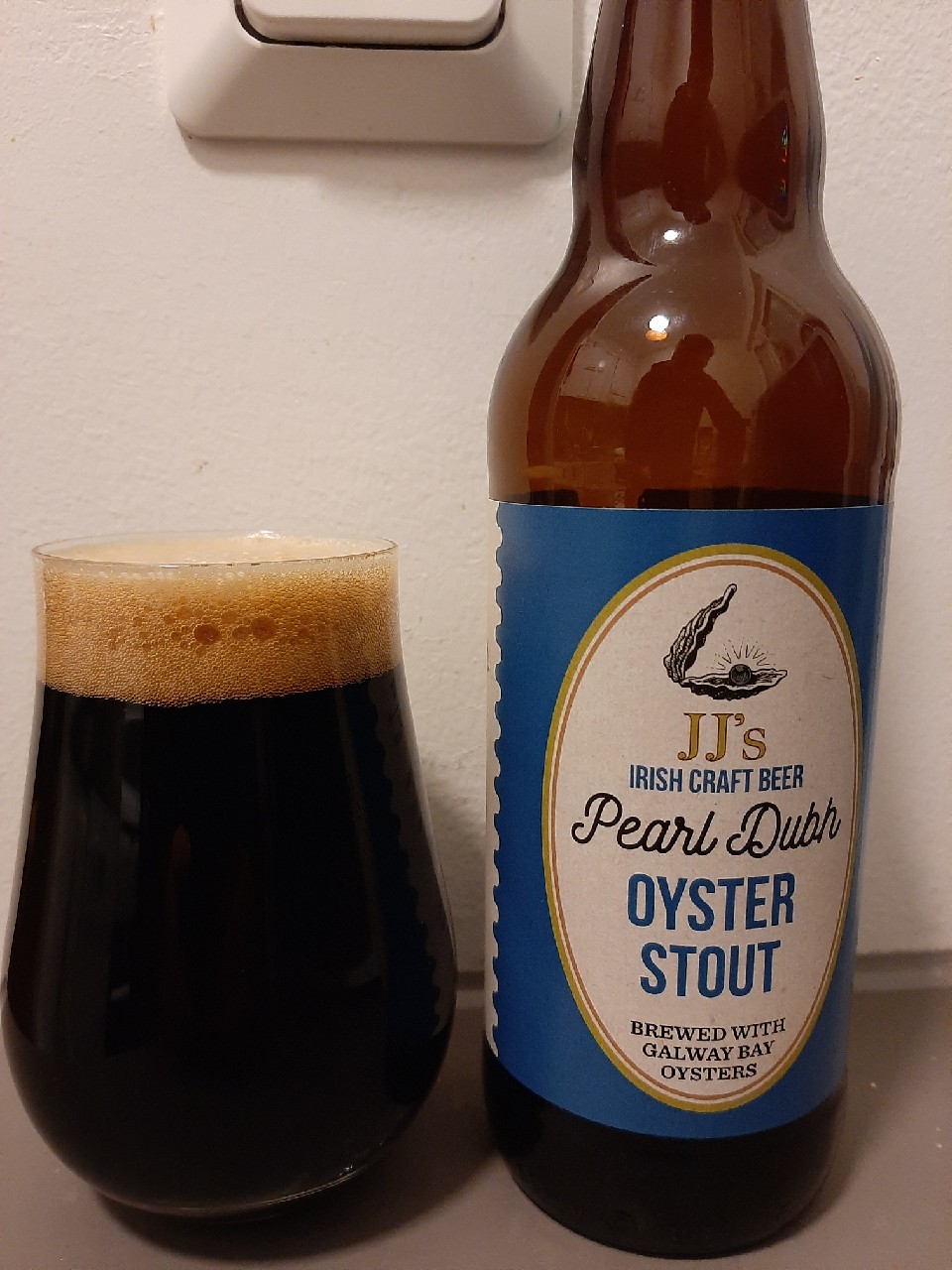 Pearl Dubh Oyster Stout, Ireland