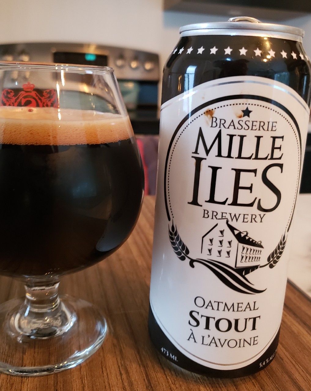 Oatmeal Stout à ľavoine, Canada
