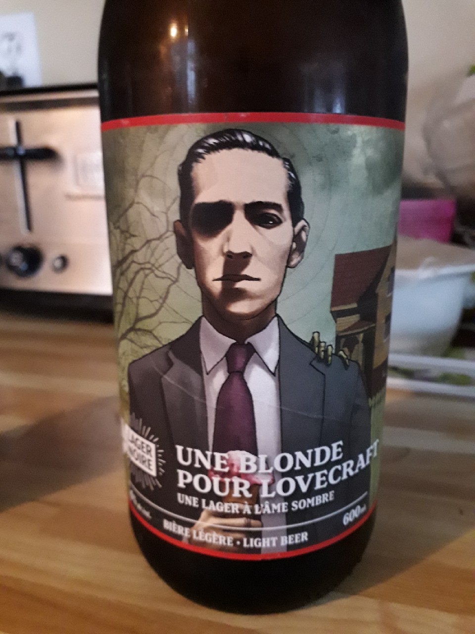 Une Blonde pour Lovecraft, Canada