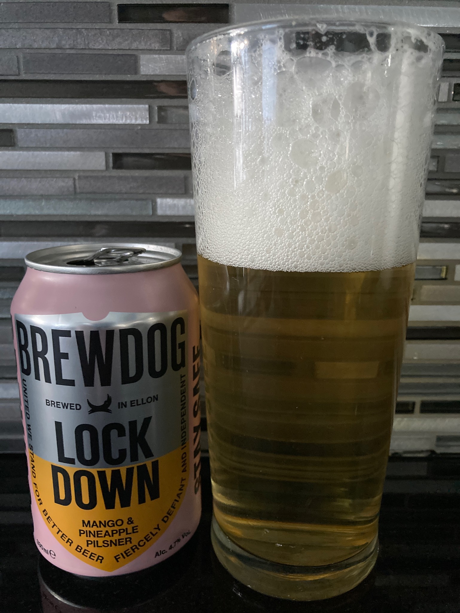 Lock Down Mango & Pineapple Pilsner, Scotland