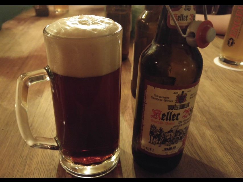 Wiesener Keller Bier Naturtrüb Dunkel, Germany