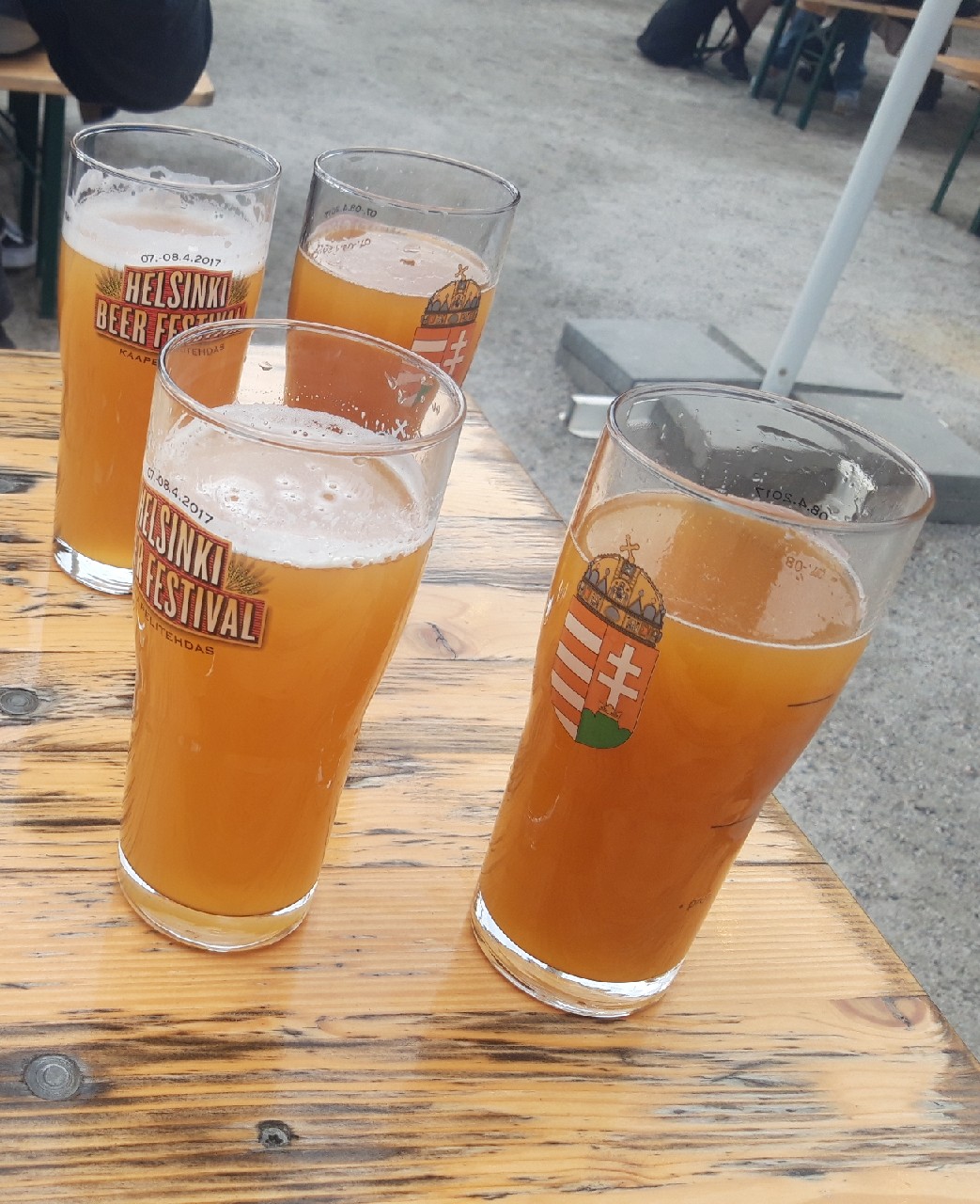 Neon Fields: Mango, Peach & Cinnamon, Russia