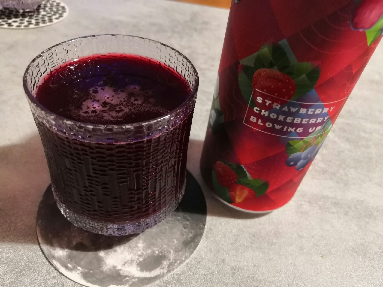 Blowing Up: Strawberry & Chokeberry Sour Ale, Russia