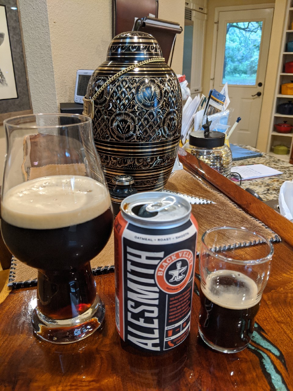 Black Velvet Nitro Stout, United States