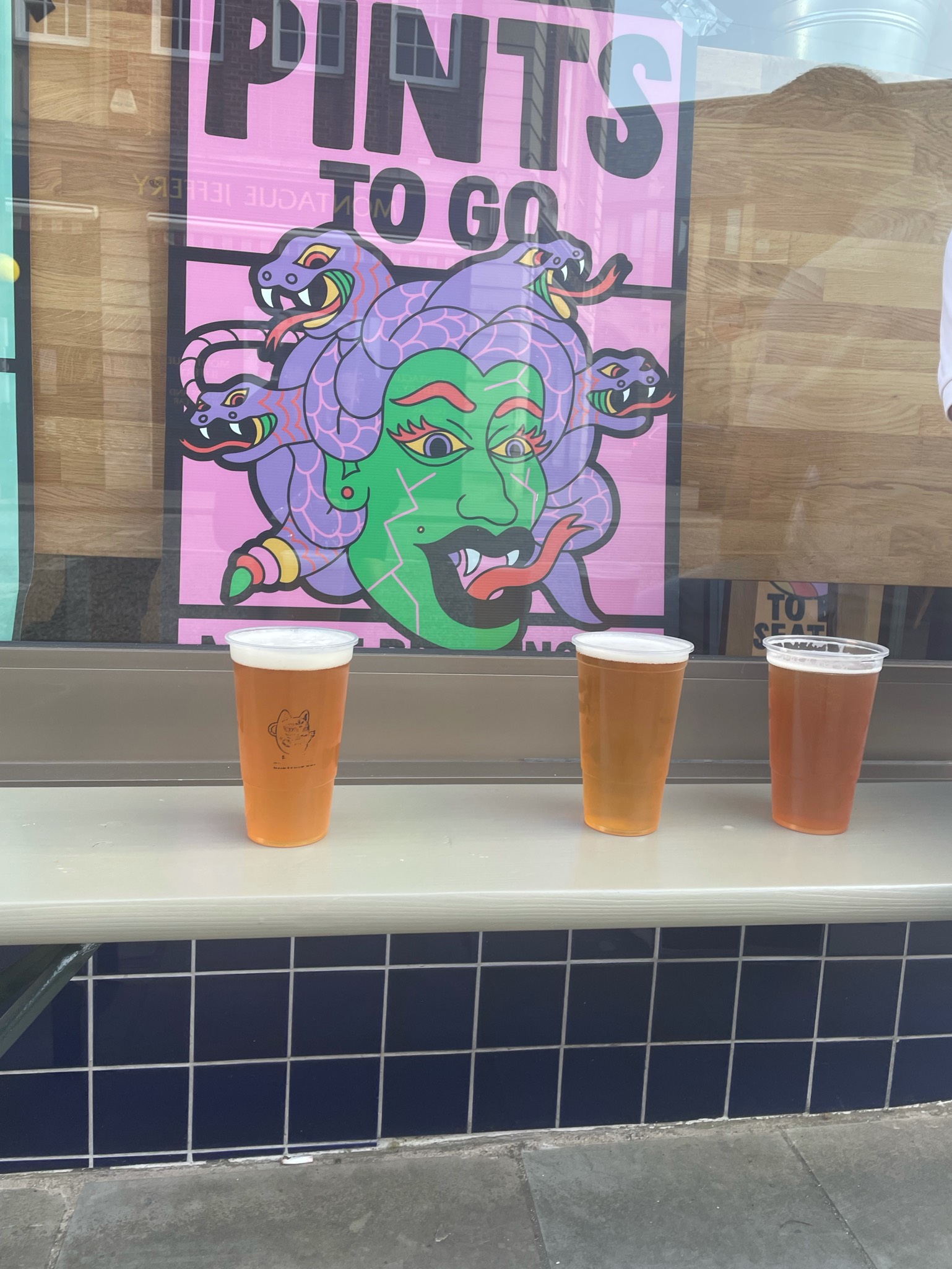 Mandarina Lager, England