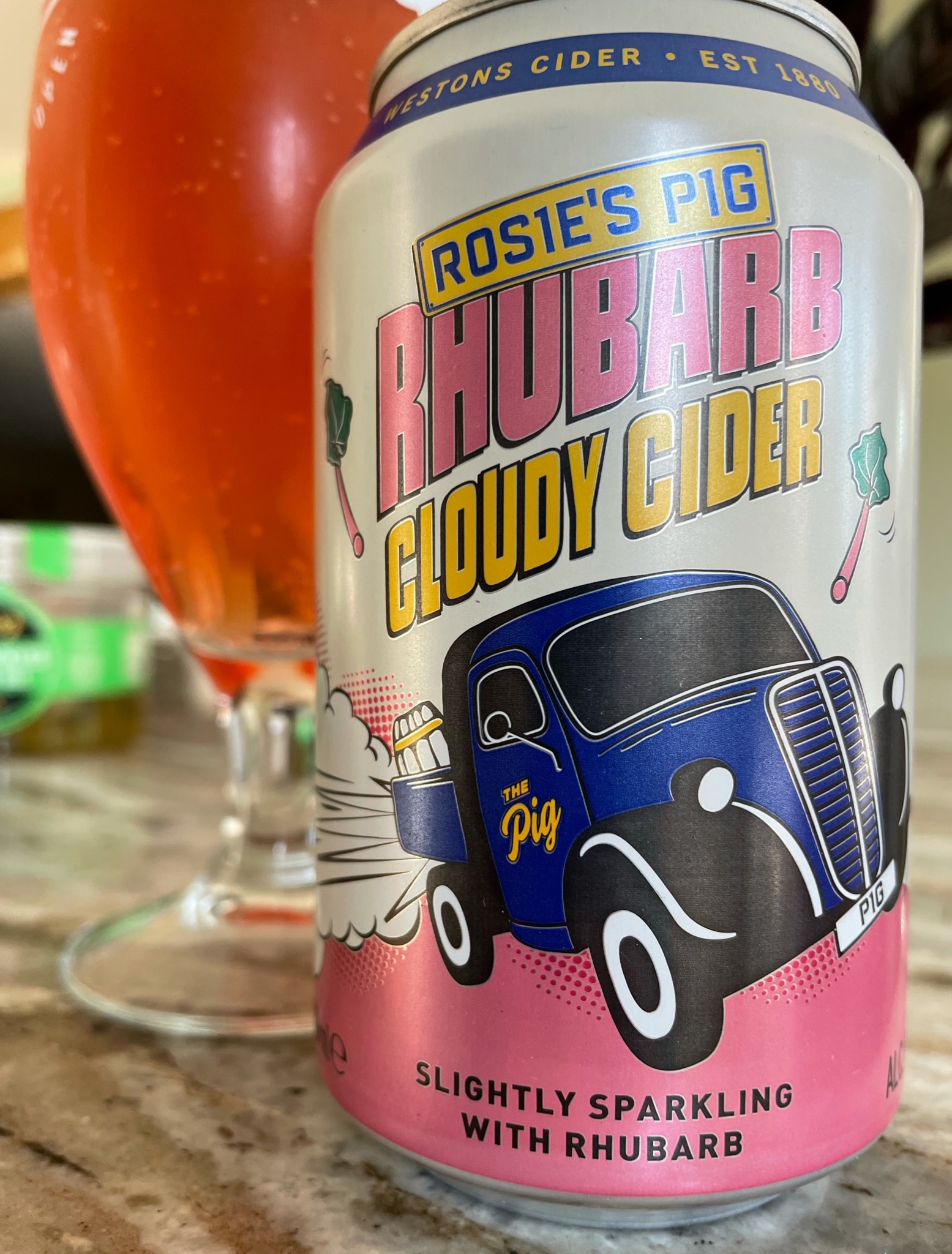 Rosie's Pig: Rhubarb Cloudy Cider, England