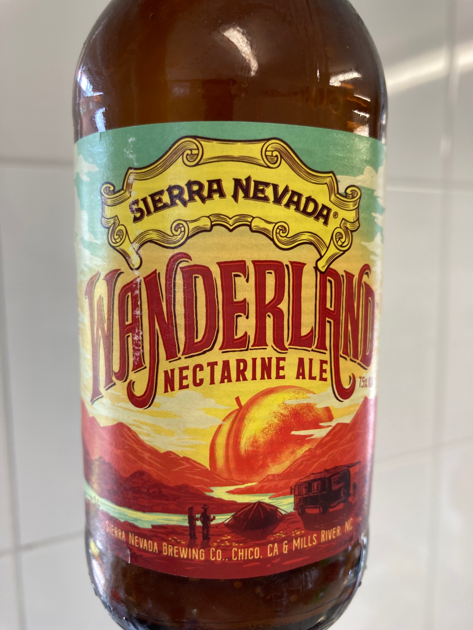 Wanderland Nectarine Ale, United States