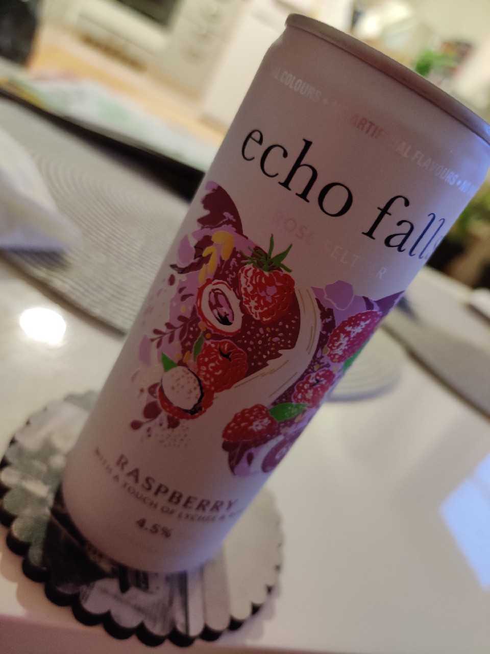 Echo Falls Rosé Seltzer Raspberry, England