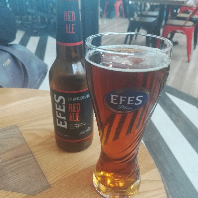 Efes Brewmaster Series Red Ale, Turkey