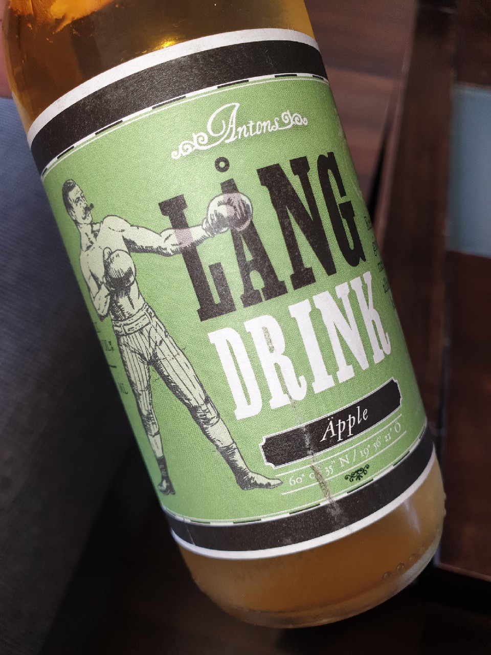 Antons Lång Drink Äpple, Finland