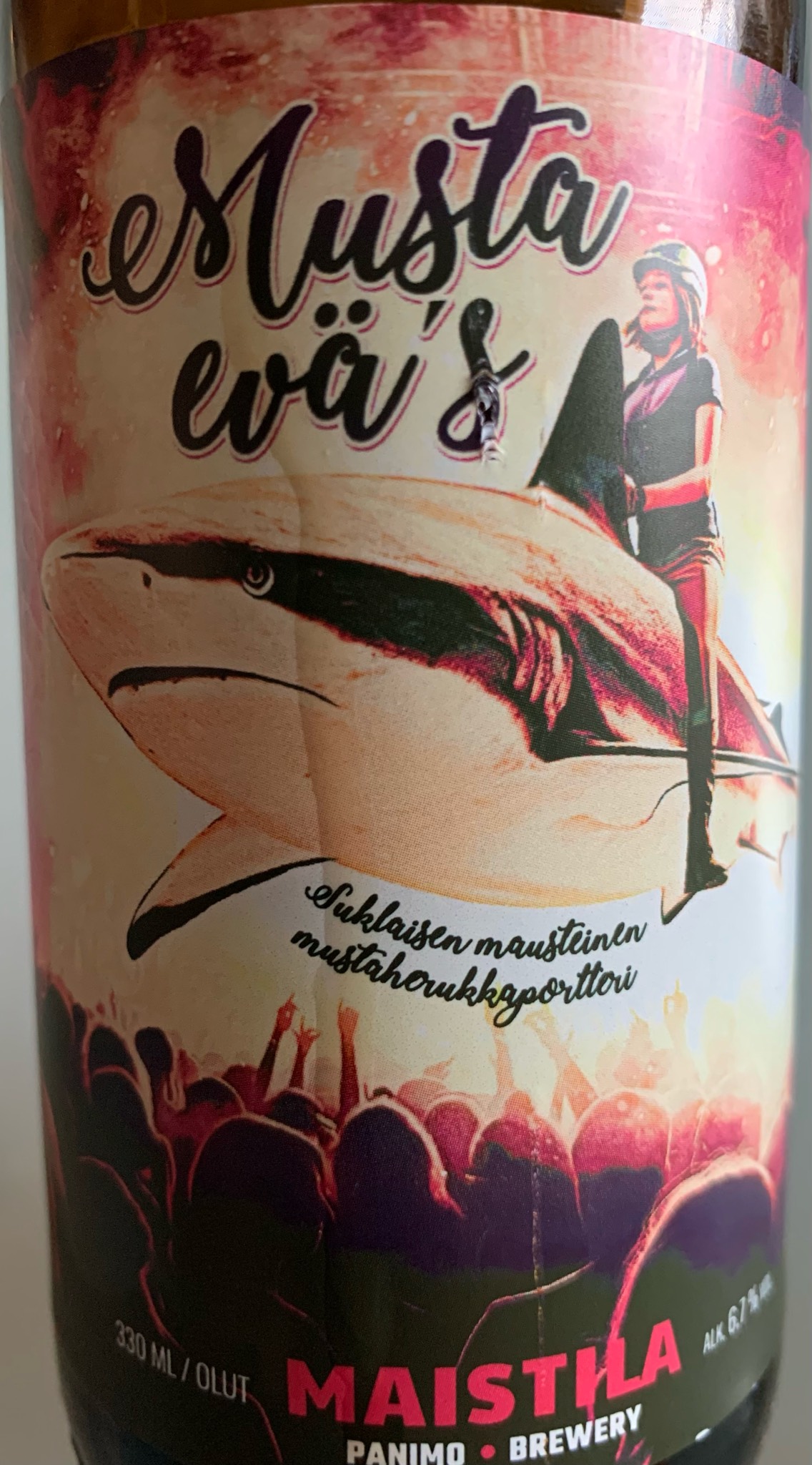 Musta Evä's, Finland