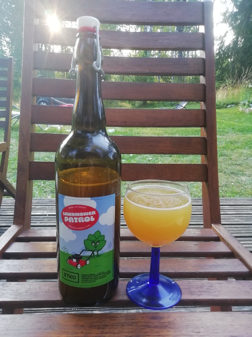 Lawnmower Patrol, Finland