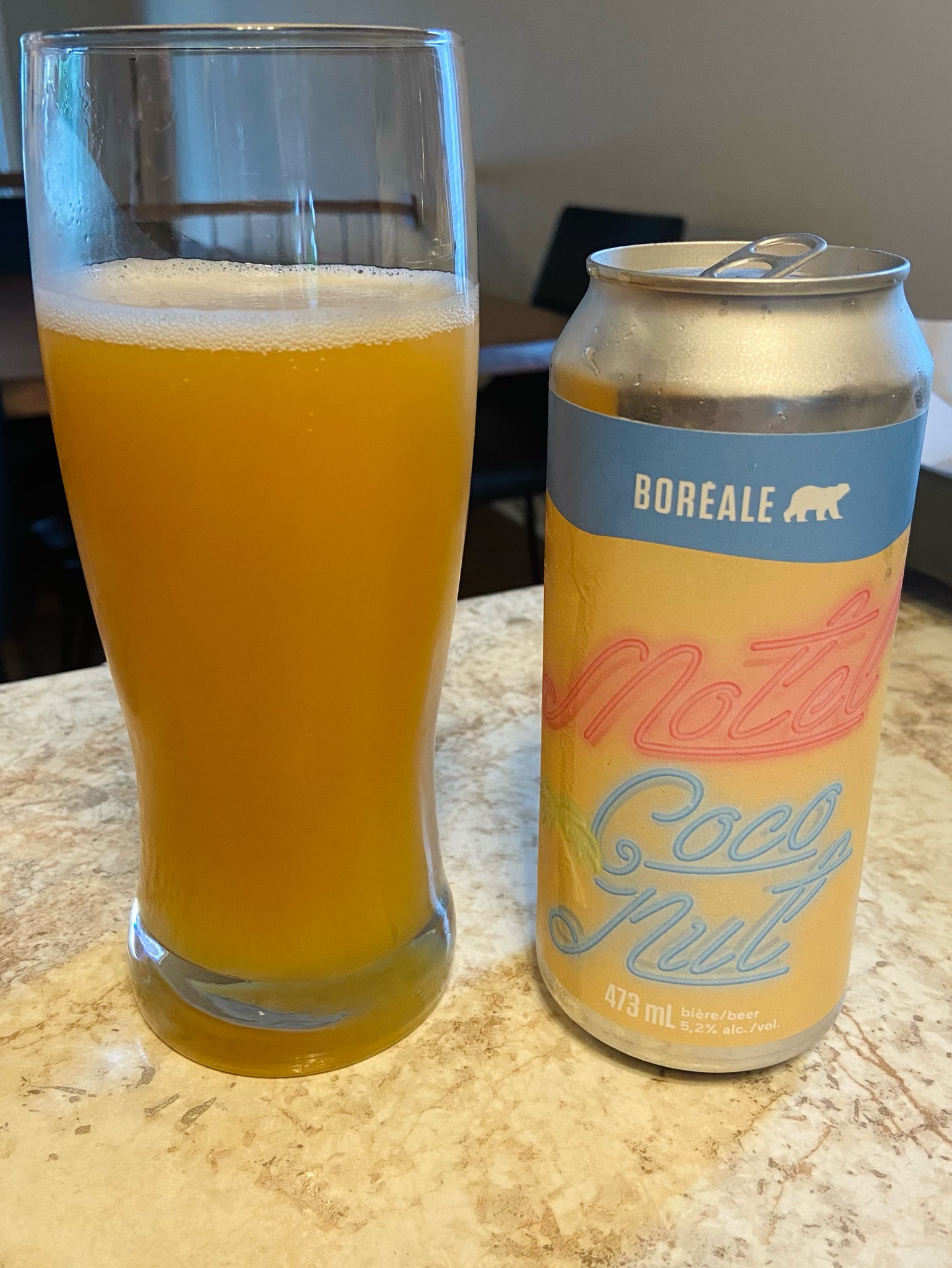 Boréale Motel Coconut, Canada