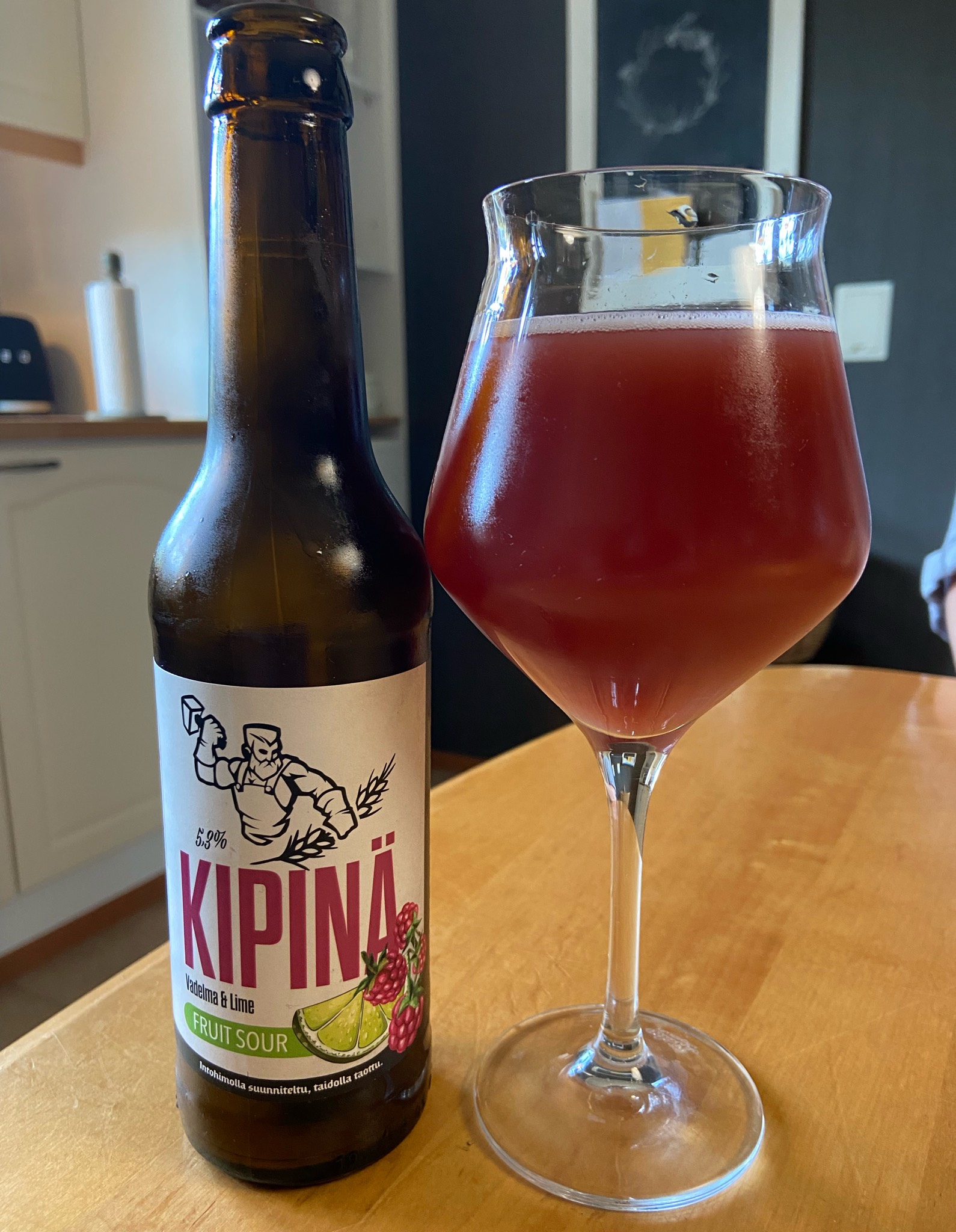 Kipinä: Vadelma & Lime, Finland