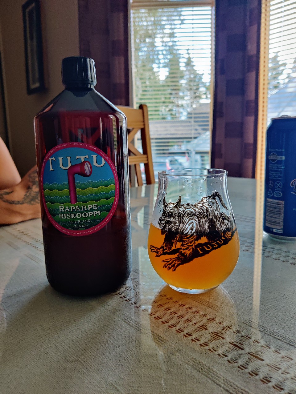 Raparperiskooppi, Finland