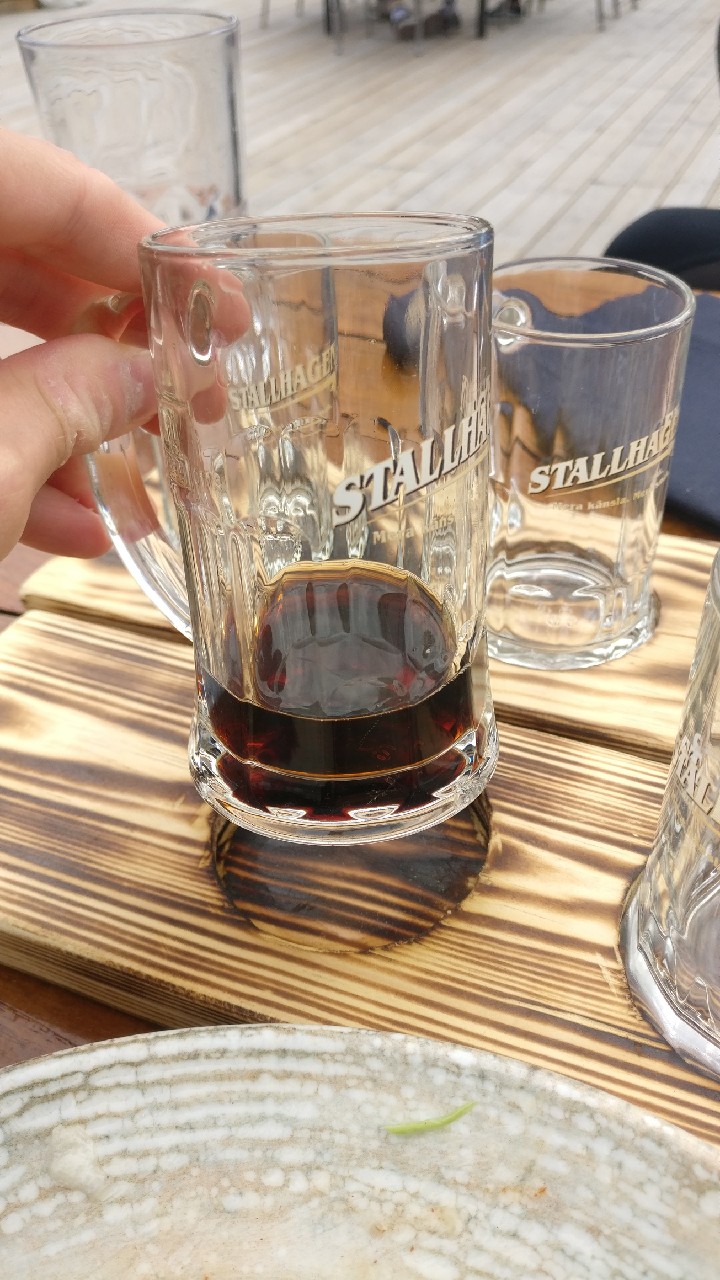 Stallhagen Dunkles, Finland