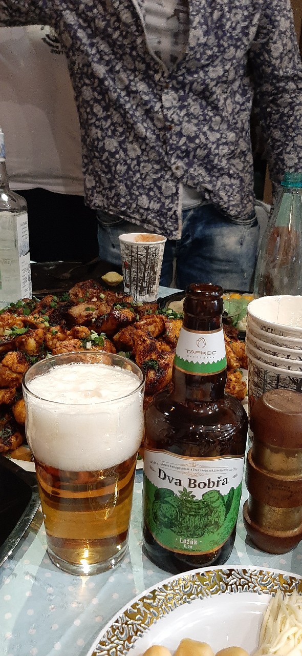 Dva Bobřa Ležák, Russia