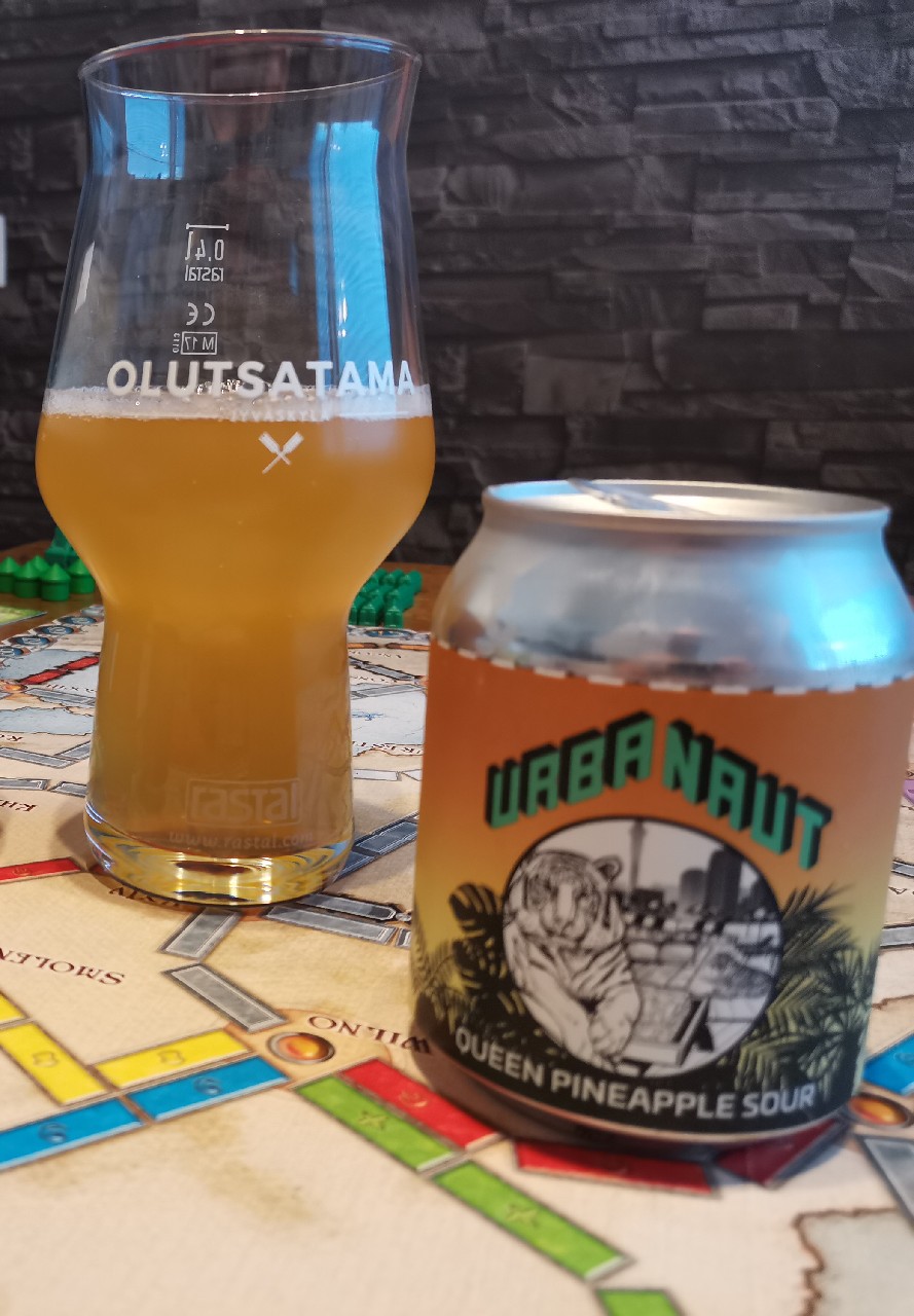 Queen pineapple sour, New Zealand