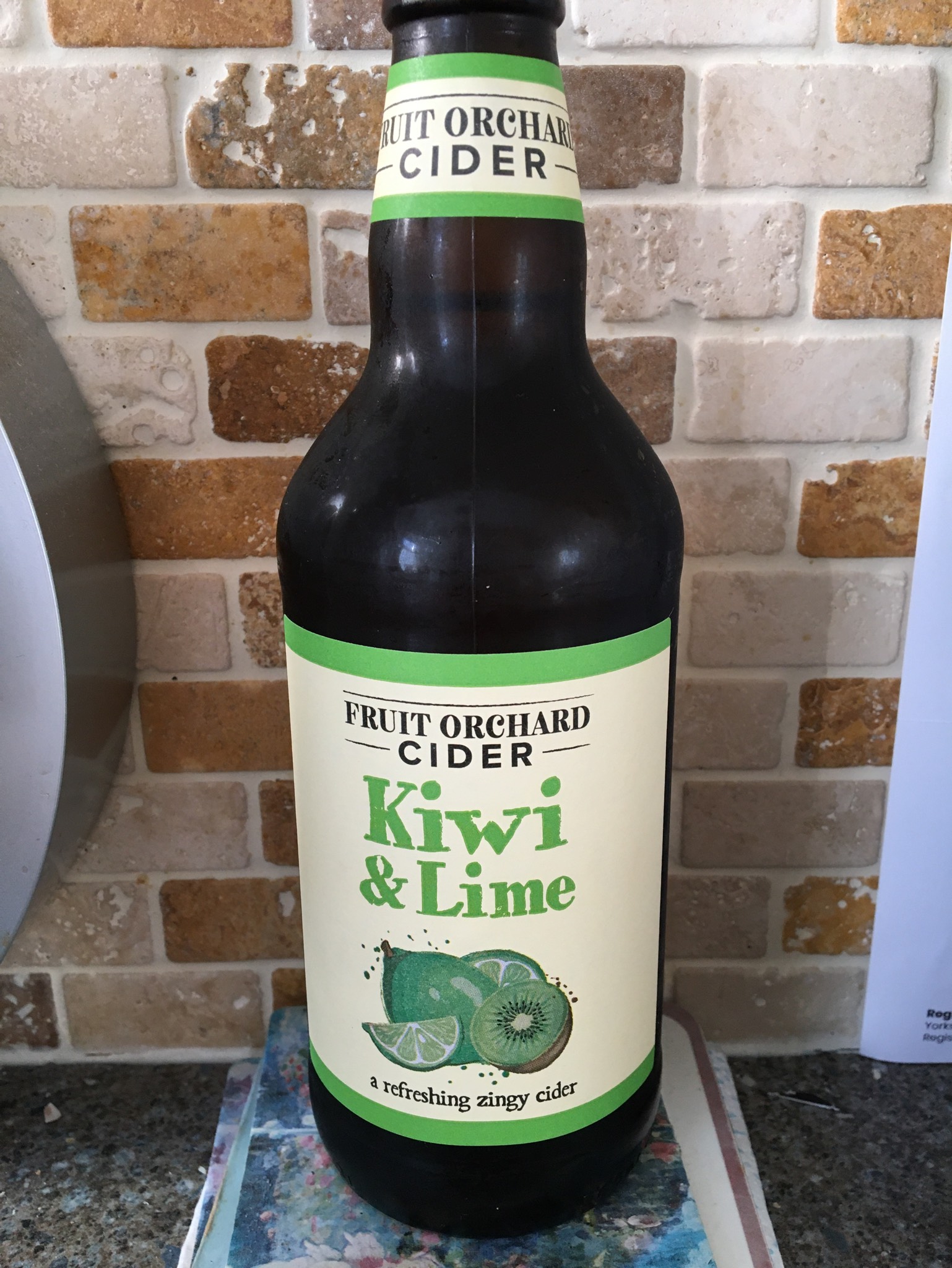 Fruit Orchard Cider Kiwi & Lime, Germany