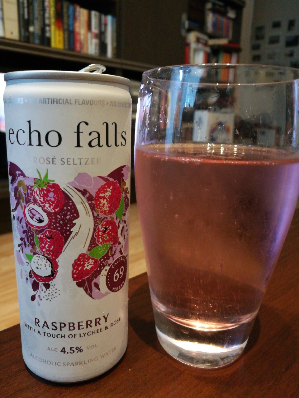 Echo Falls Rosé Seltzer Raspberry, England