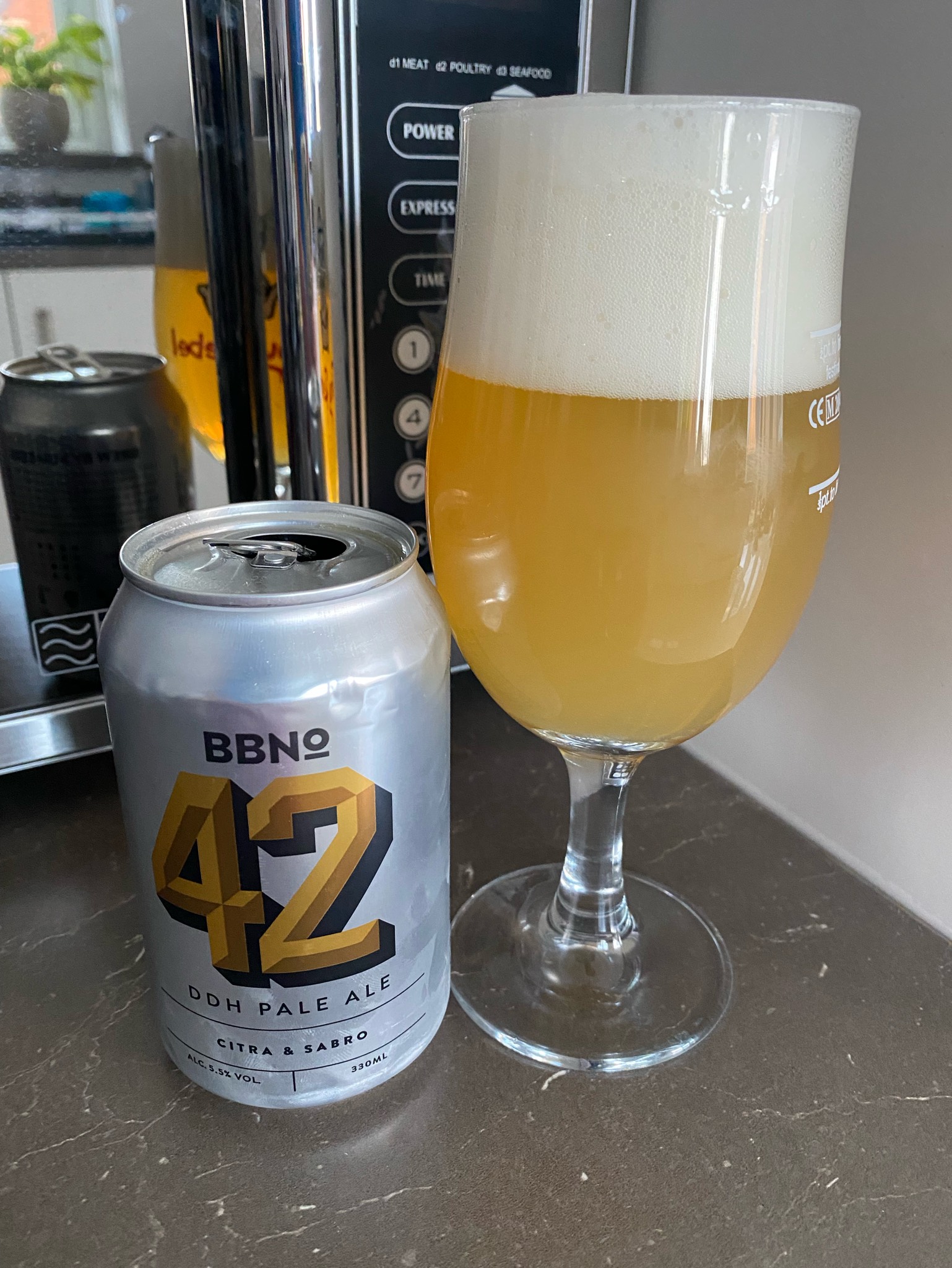 42 DDH Pale Ale - Number 6, England
