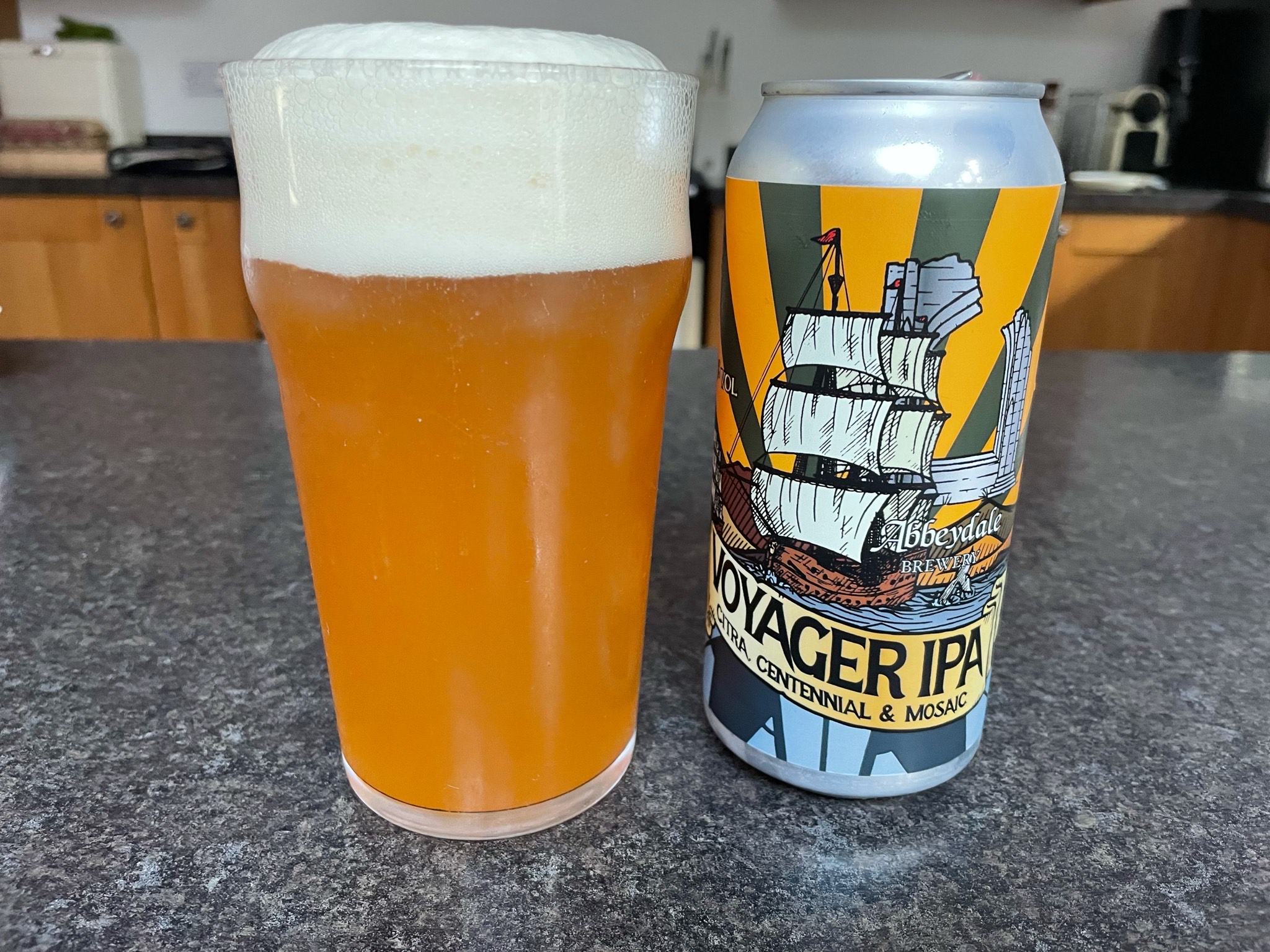 Voyager IPA: Centennial, Citra & Mosaic, England