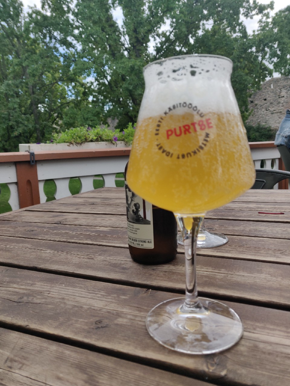 Kinky Banana, Estonia