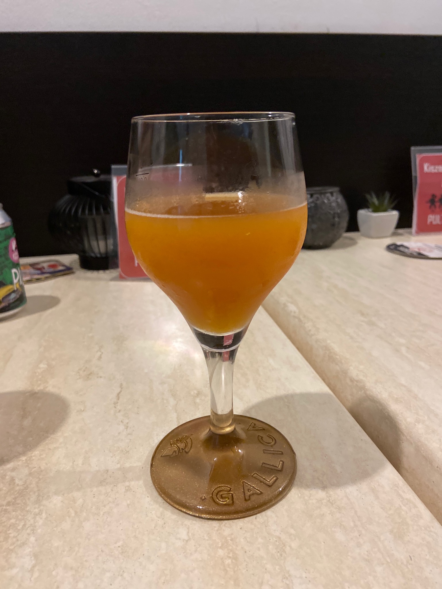 fruit works, Hungary