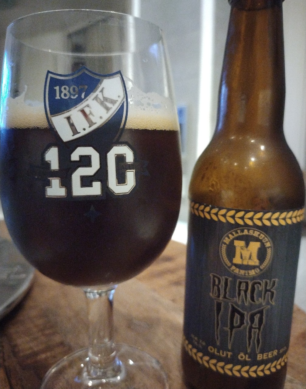 Mallaskuun Black IPA, Finland