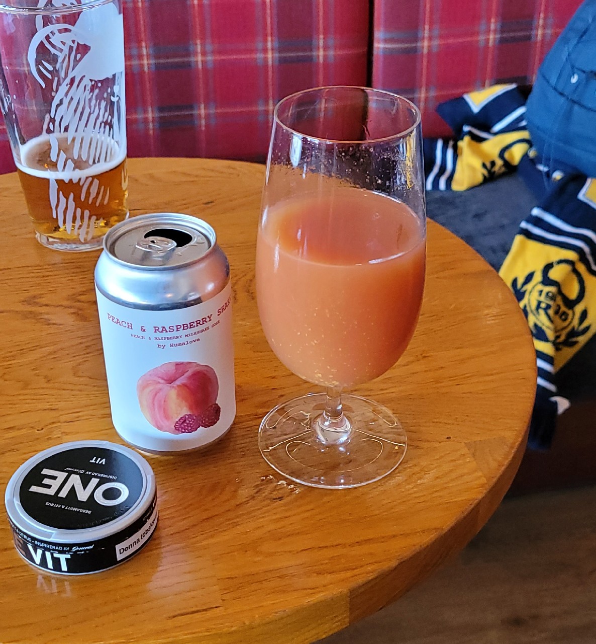 Peach & Raspberry Shake, Finland