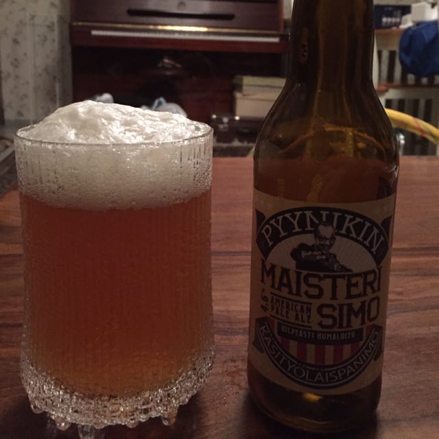 Maisteri Simo, Finland