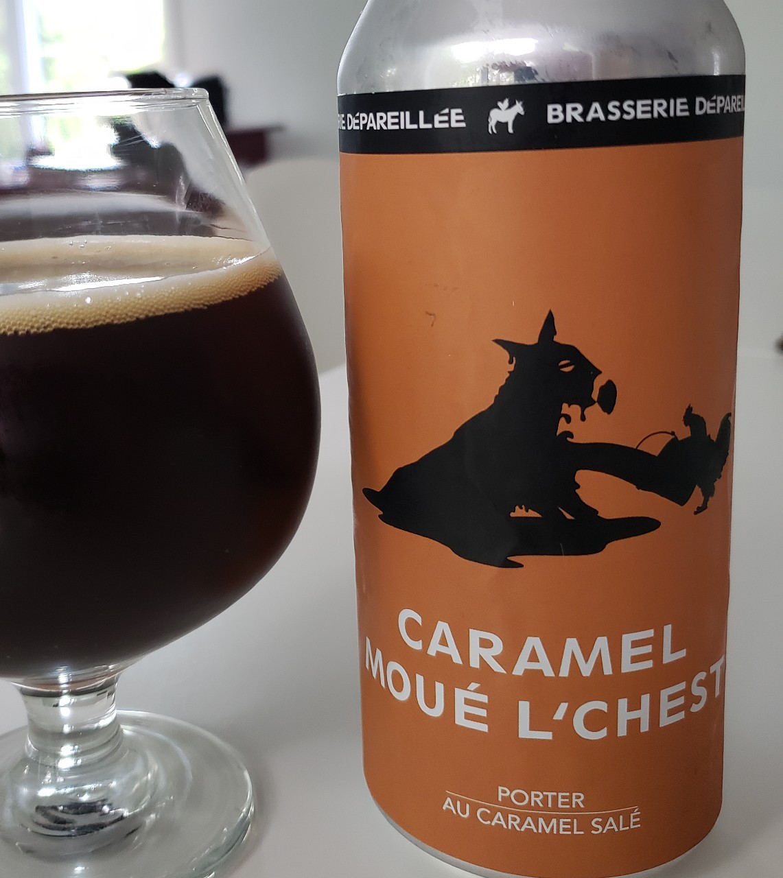 Caramel moué l'chest, Canada