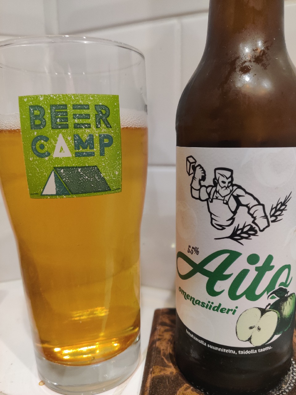 Aito Omenasiideri, Finland