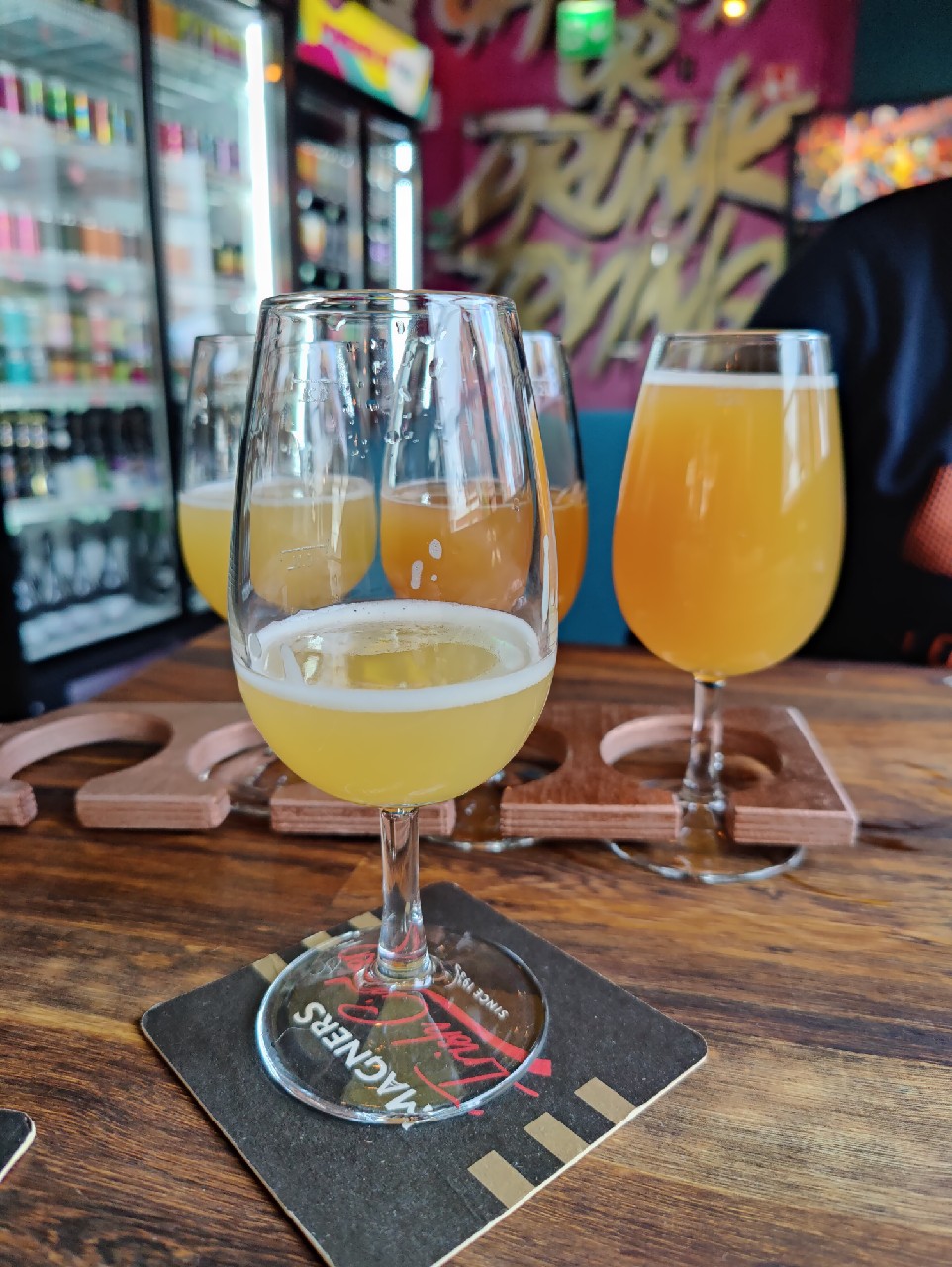 Oodles of Labradoodles, Russia