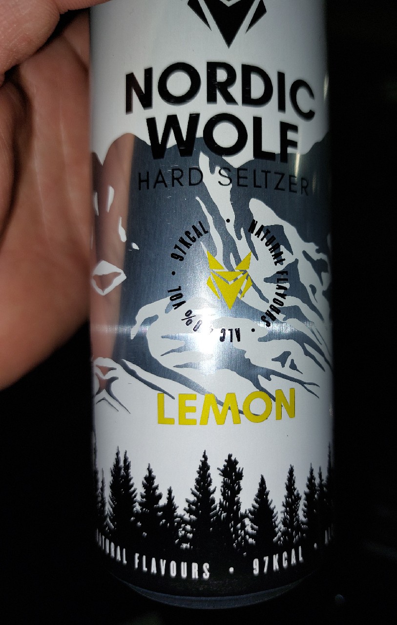 Nordic Wolf - Lemon, England