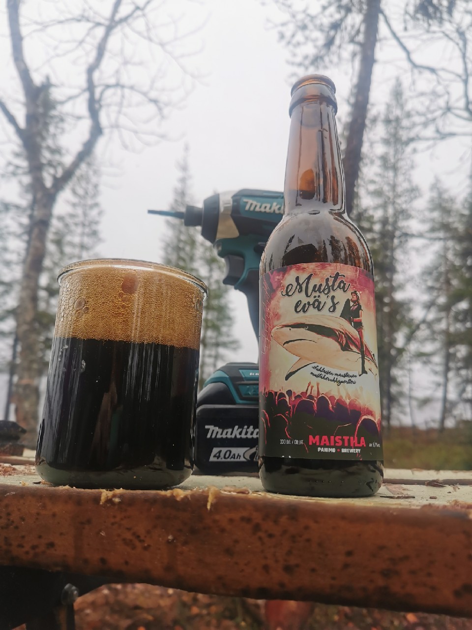 Musta Evä's, Finland